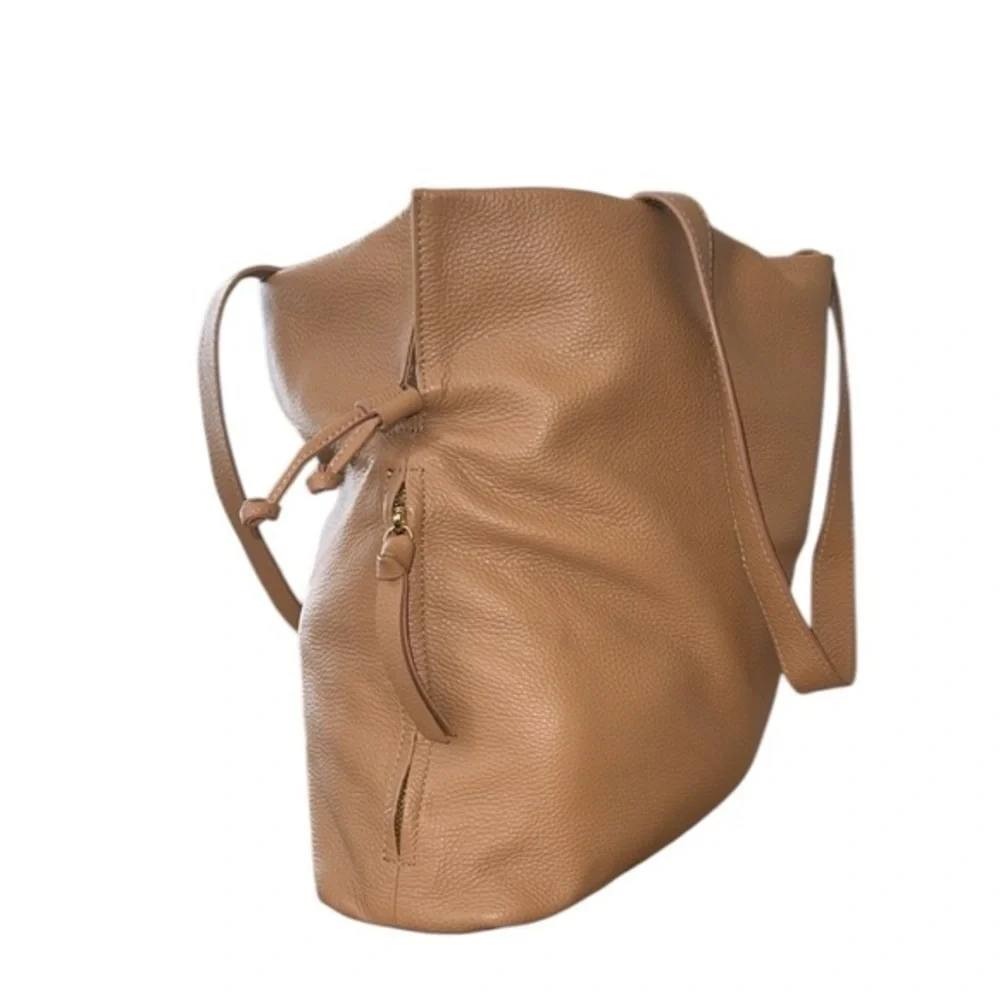 Tote Le Monde Roma Cinch Cognac Camel Tan‎ Leather Tote Shoulder Bag